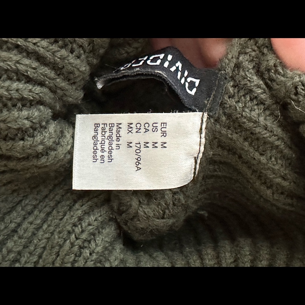 Dark green oversized sweater - Picture 2 of 2